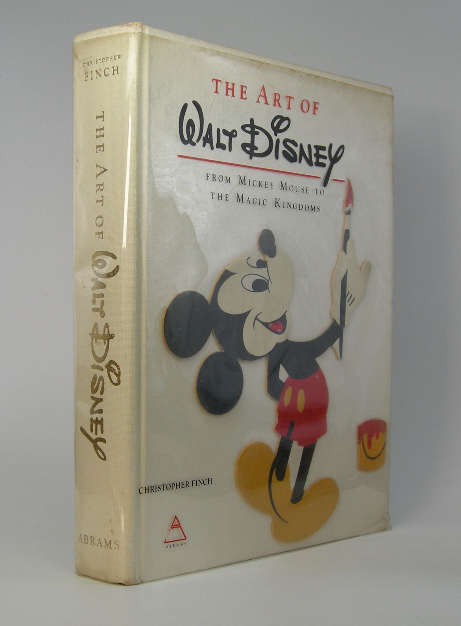The Art Of Walt Disney: From Mickey Mouse to the Magic Kingdoms: Finch,  Christopher: 9780517664742: : Books