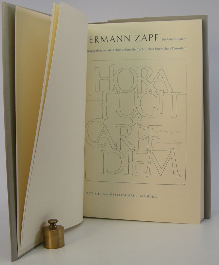 Item #206383 Hermann Zapf; ein Arbeitsbericht. Herausgegeben von der Lehrdruckerei der technischen Hochschule Darmstadt. Hermann Zapf.